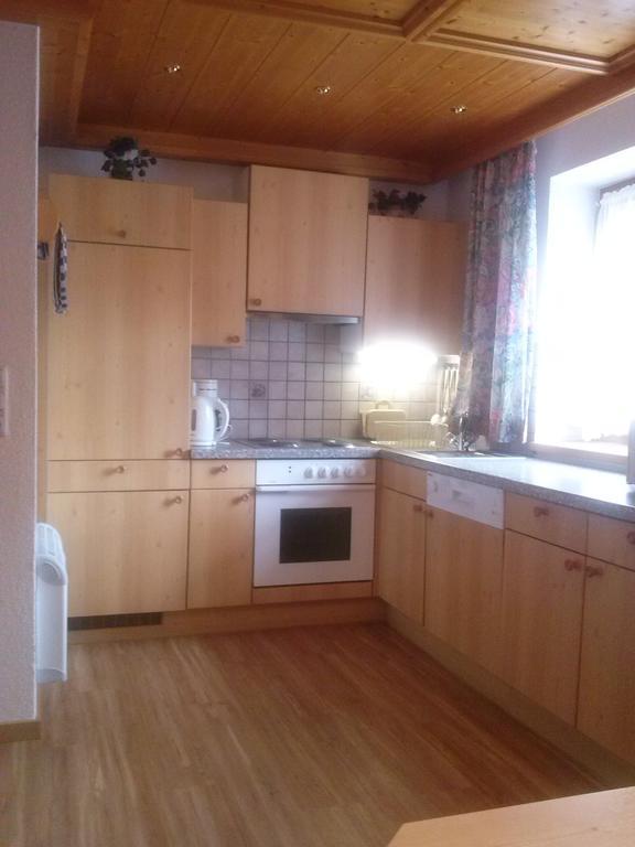 Apart Sissy See Room photo
